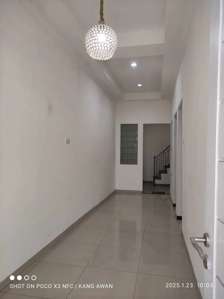 Jual rumah SIAP HUNI, Komplek Perumnas Antapani STRATEGIS hanya 655jt