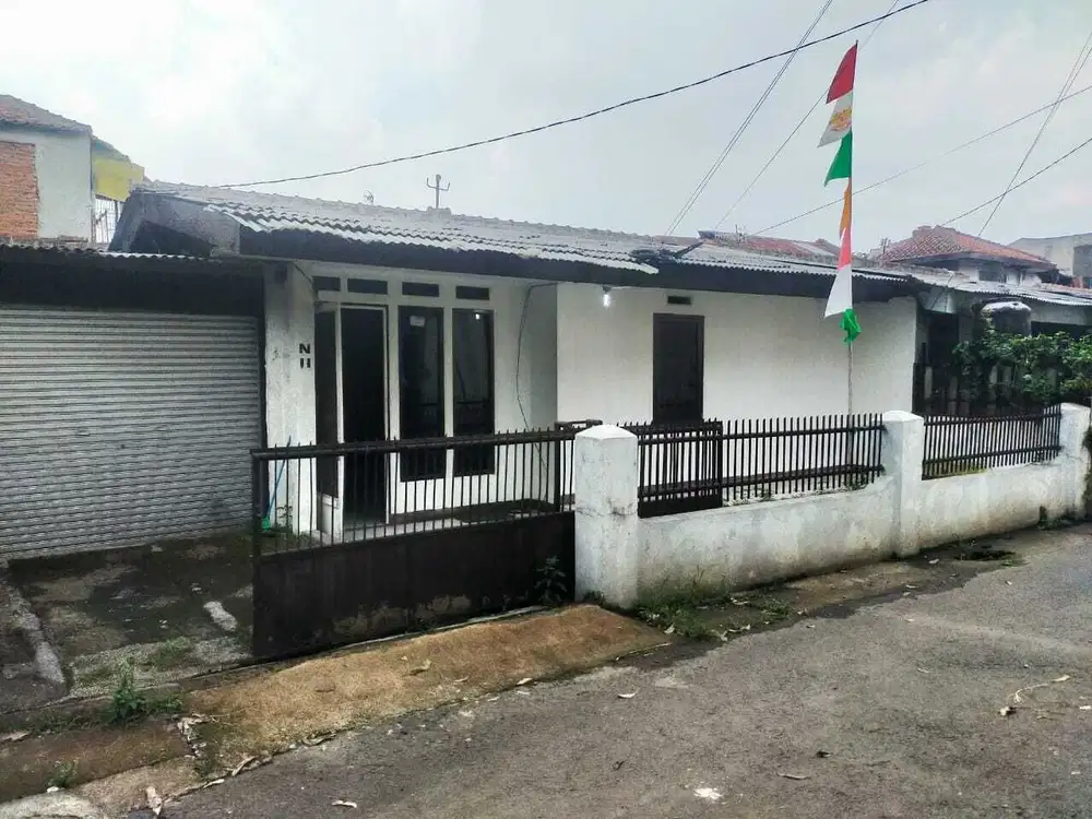 JUAL CEPAT RUMAH HITUNG TANAH KOMPLEK JAKAPURWA BANDUNG TIMUR