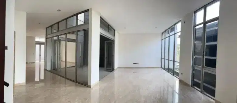Disewakan rumah Golf Island unit sangat terawat