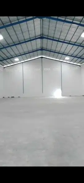 Disewakan gudang baru lokasi pergudangan sungai turi kalibaru pakuhaji
