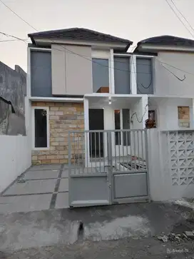 Rumah Tropodo Indah Strategis dekat superindo dan Raya tropodo