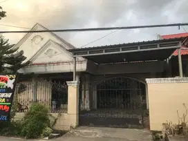 DIJUAL RUMAH BESAR DAN MURAH JALAN ANDI TONRO 5 DALAM KOTA