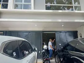 RUKO BARU DIJUAL – LOKASI STRATEGIS DI JALAN CIATEUL, KOTA BANDUNG