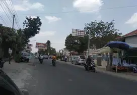 Rumah dekat bandara solo