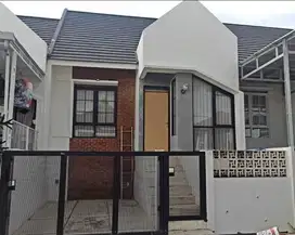 DIJUAL RUMAH DALAM KOMPLEK AREA CIJAMBE BANDUNG
