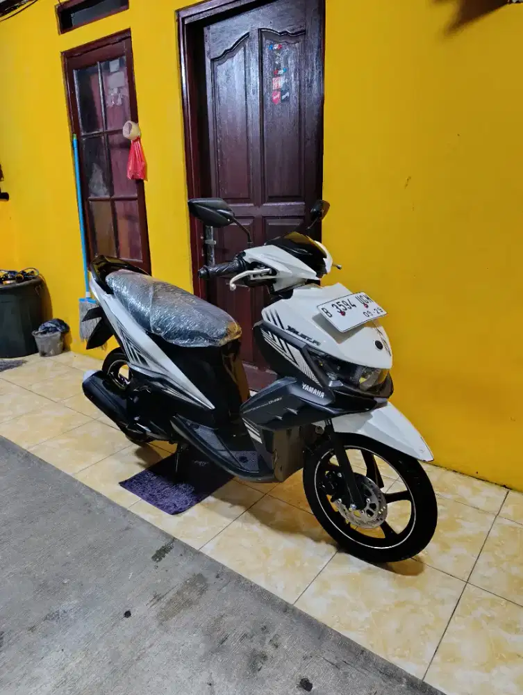 Bissmillah dijual motor Yamaha Xeon GT 2014 istimewa
