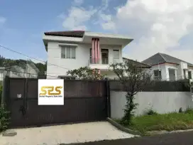 Dikontrakan rumah di Sentul city