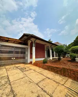 2 KAVLING RUMAH HITUNG TANAH, LOKASI ELITE JARANG ADA