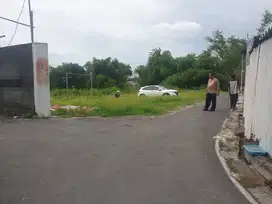 Tanah Zona Perumahan di Palur lebar depan 60m