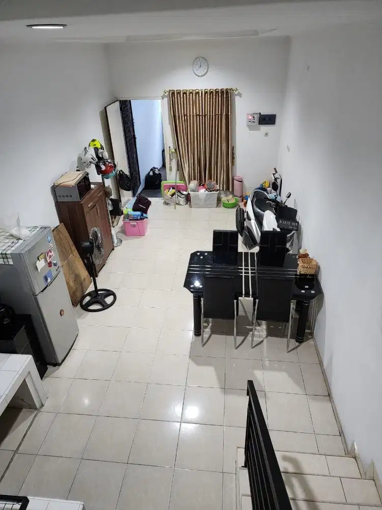 Dhyana rumah sewa bagus jelambar uk 3.6x14m lokasi bebas banjir