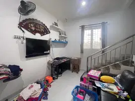 Rumah uk 4.25x17m hadap timur di jelambar Rmh lt 72m2, uk 4.25x17m, 4l