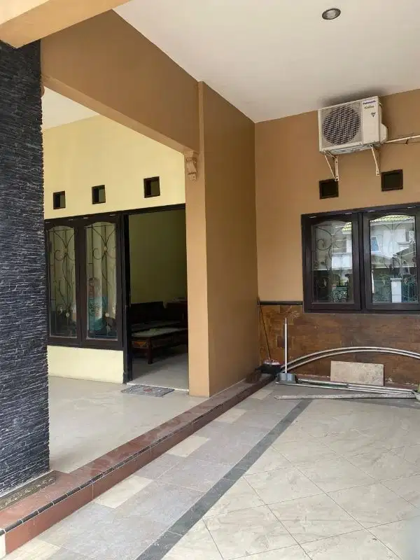 Rumah murah siap huni 2 lantai