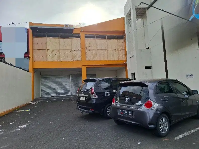 Disewakan Gedung strategis dekat kampus UGM depok sleman