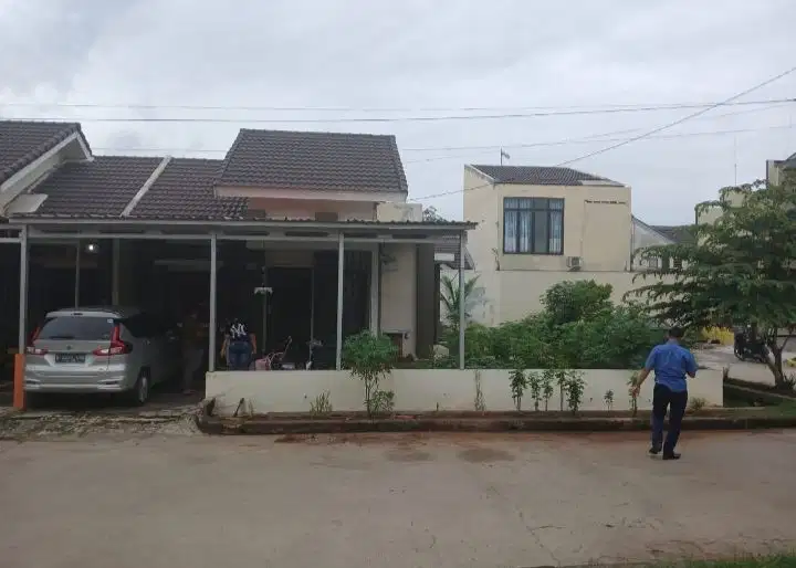 JUAL CEPAT TURUN HARGA BANYAK,RUMAH BAGUS HARAPAN MULYA REGWNCY BEKASI