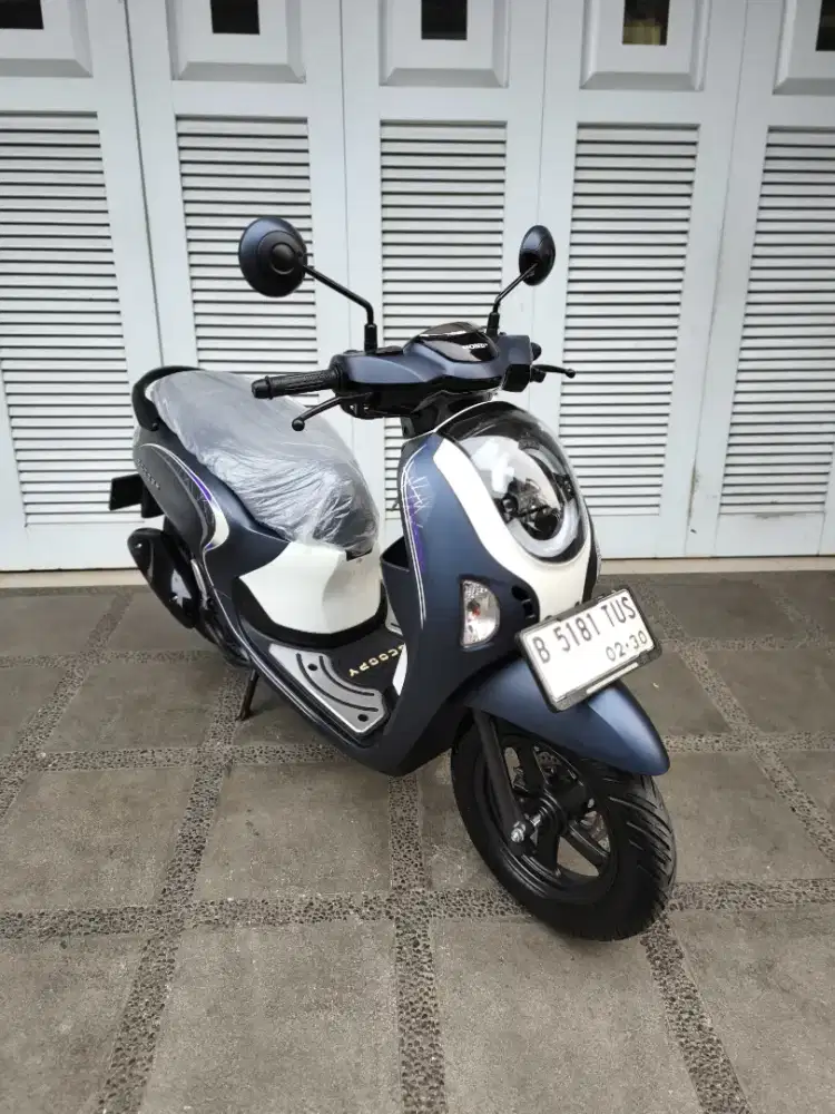 Bissmillah dijual motor Honda Scoopy like new SE 2025