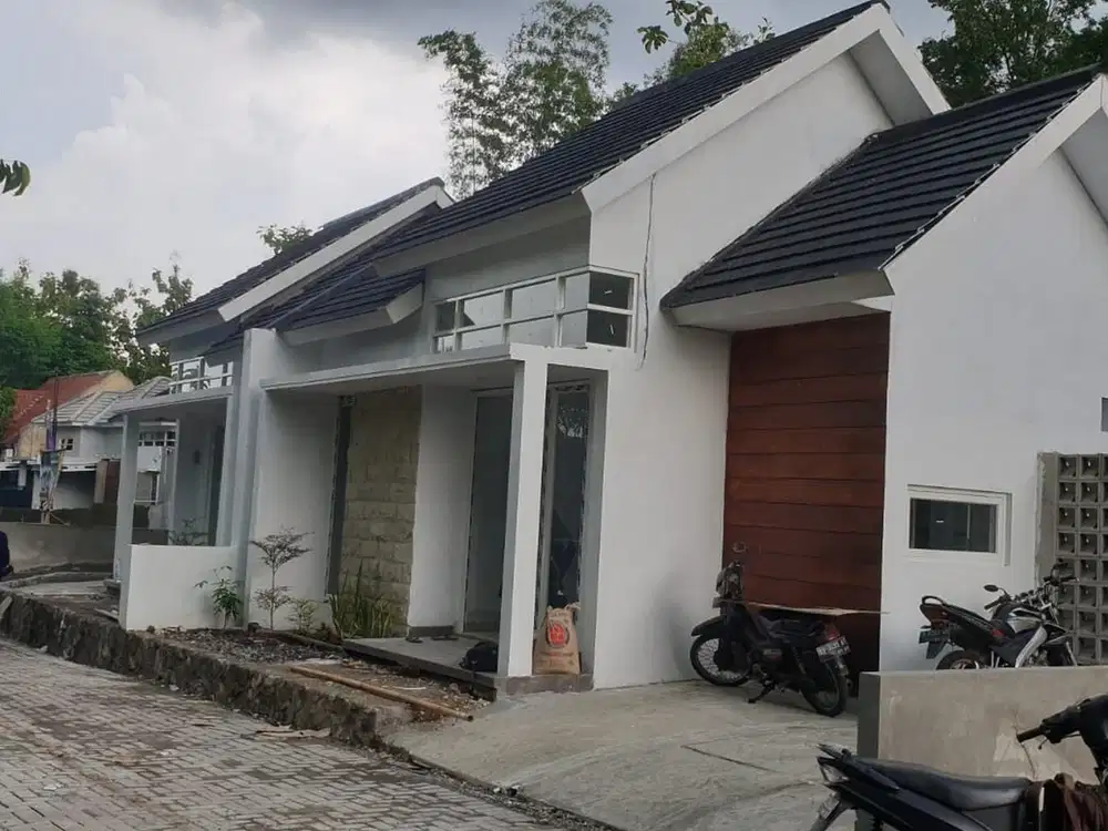 Harga 400 Jtan Bonus AC, Rumah SHM Ready Dekat UMY