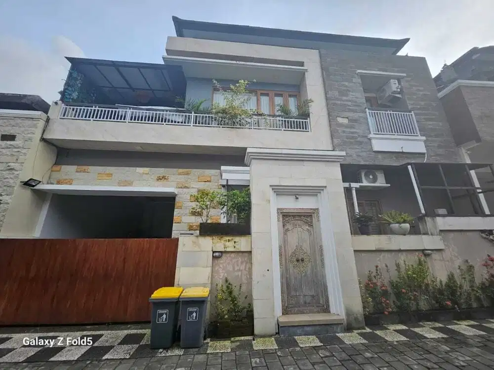 dijual rumah minimalis lantai 2 kesiman petilan denpasar timur