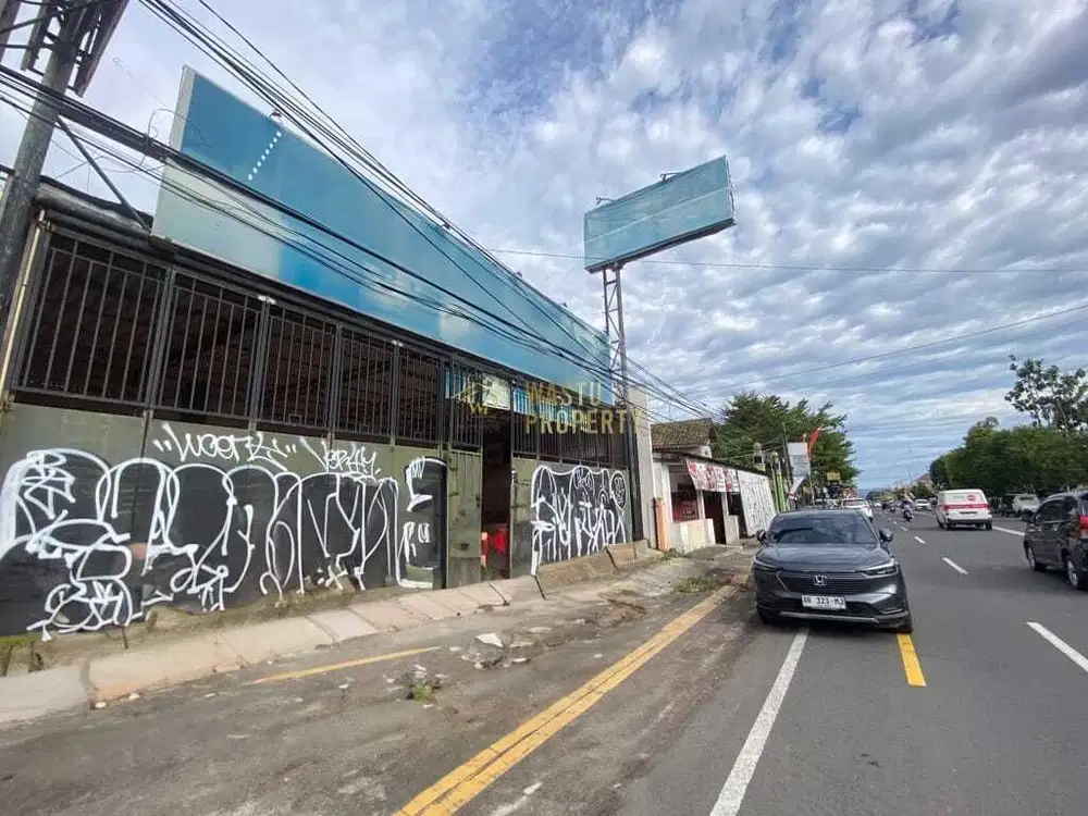 DIJUAL TEMPAT USAHA LOKASI STRATEGIS DI JL. GEDONG KUNING