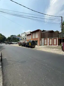 FOR SALE KEMANG BANGUNAN KOMERSIL LOKASI JALAN RAYA COCOK UNTUK CAFE, RESTO, KANTOR & KLINIK KECANTIKAN