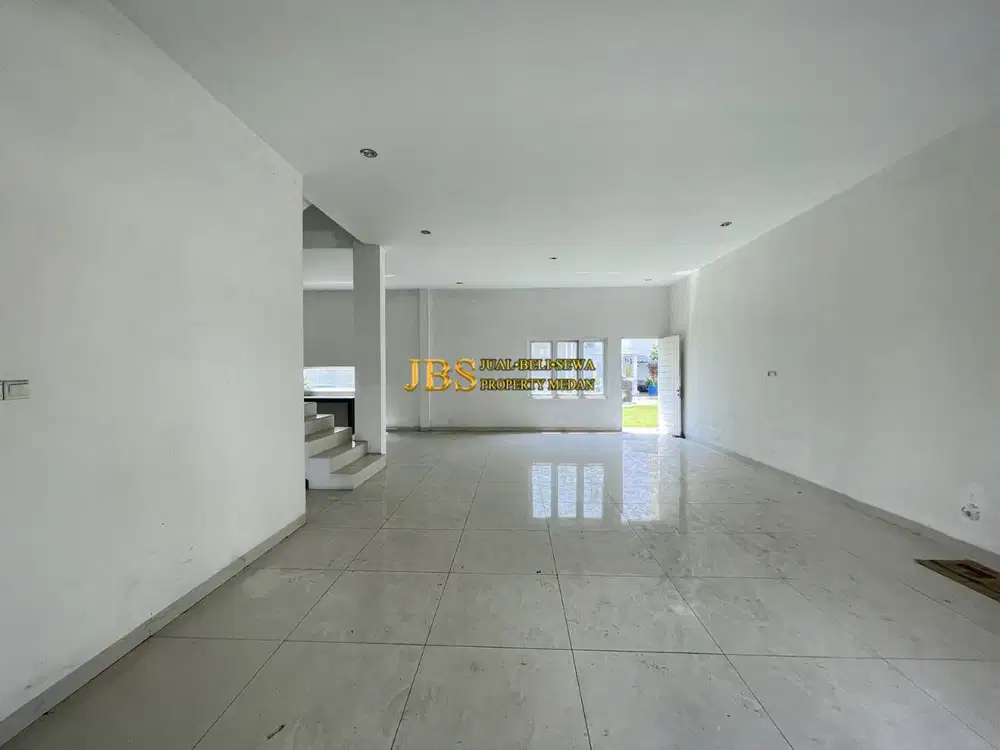 Jual Villa di Komplek Cemara Kuta Jalan Seminyak (Belakang ada kanal)