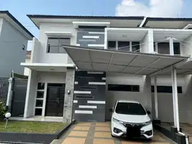 Di jual rumah cantik 2 tingkat di dalam komplek di cimahi
