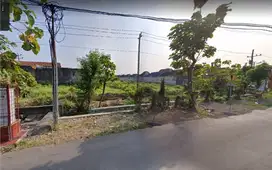 Tanah berada di Kawasan perumahan Bolon Colomadu