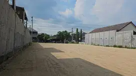 dijual rumah pesan bangun lokasi Luas Tanah 150m lokasi Djlopo