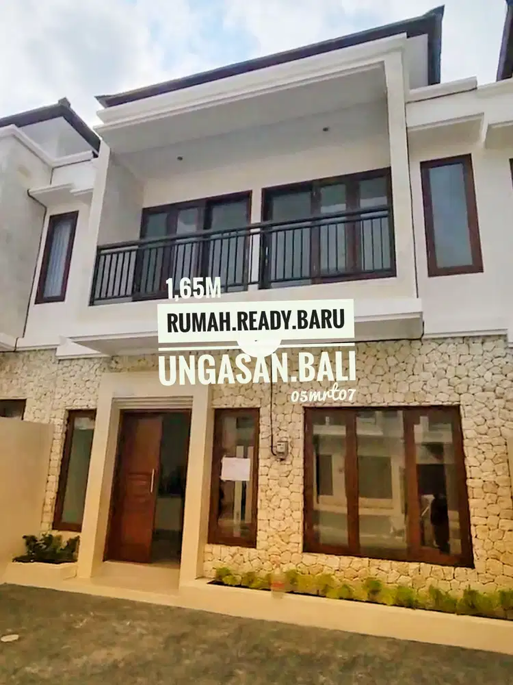 Jual Rumah style Villa Siap Huni Kolam renang Ungasan Jimbaran Bali