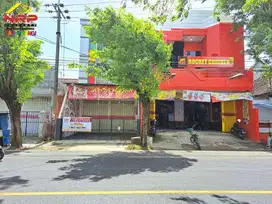 Dijual Ruko Strategis 3 Lantai Di Tepi Jl. Rogojampi - Banyuwangi