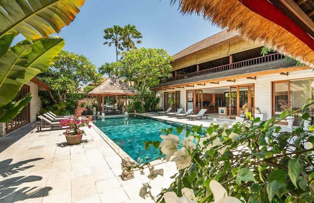 3 BEDROOMS BATU BELIG VILLA FOR SALE