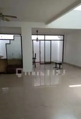 Disewakan Rumah Rapih Siap Huni di Modernland Tangerang
