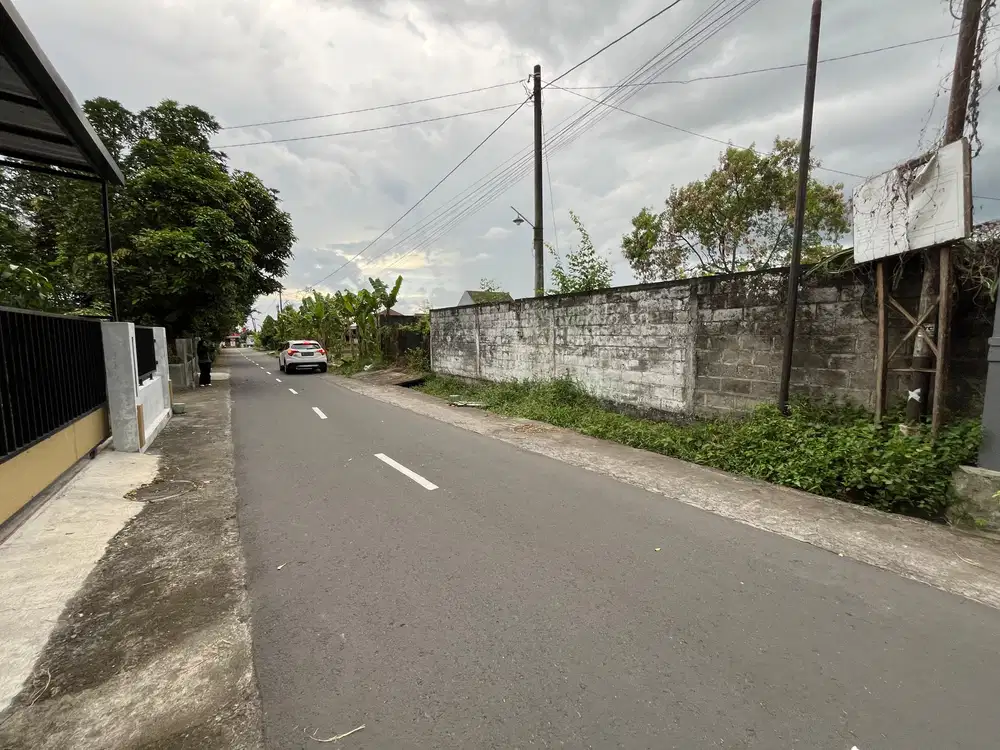 Tanah Tepi Aspal Sleman, Belakang Eskala Palagan Jogja