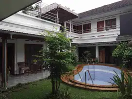 dijual rumah mewah di pusat kota bandung dekat tol pasteur