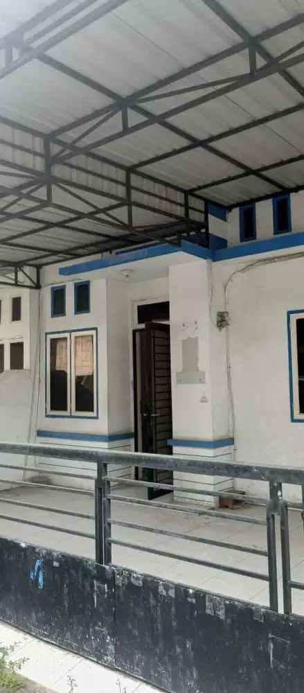 Dijual Villa Semi Furnish Komplek Taman Pasar 3 Jl Pasar 3