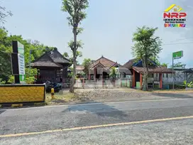 Dijual Ruang Usaha Ex. Resto di Tepi Jalan Rogojampi - Banyuwangi