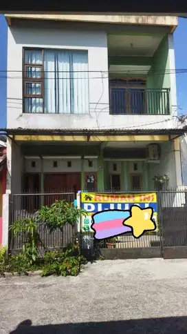 Dijual rumah 2 lantai siap huni kawasan perumahan  GBA  ciwastra