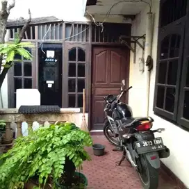 Jual Rumah Komplex Perhubungan VI, Rawamangun