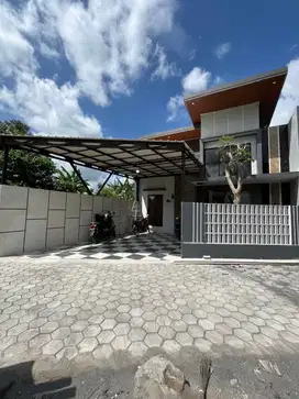 dijual rumah di sleman dekat kampus UII dijalan kaliurang km 13