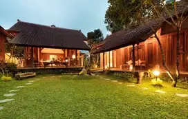 Rumah villa bagus di jalan palagan
