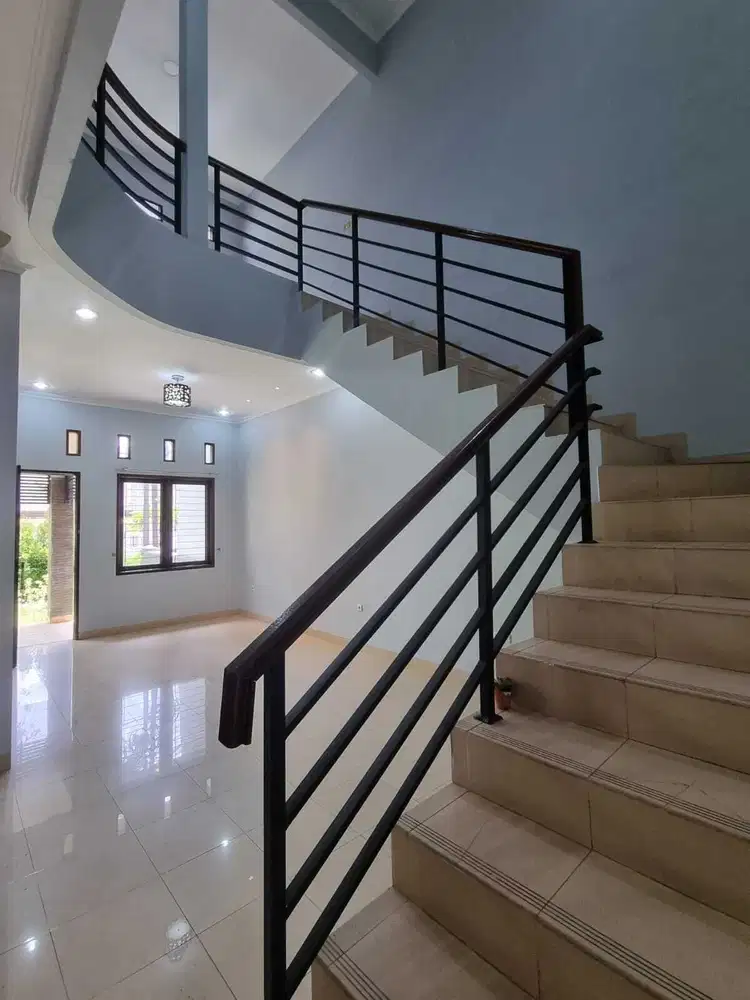 Rumah Siap Huni di Pesona Khayangan Depok, Dekat Pintu Tol Depok