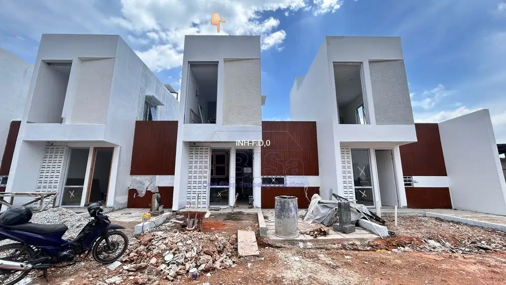 Take Over Rumah 2 Lantai View Laut di Hillside Serenity Central City