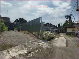 Jl KAliurang km 7 tanah dekat UGM siap AJB bangun kost