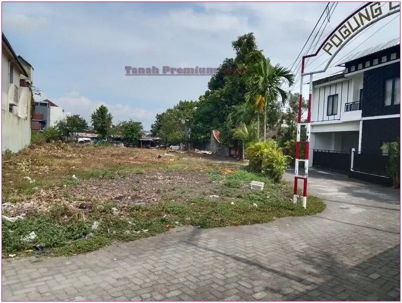 Area UGM tanah Pogung siap bangun Kost dijual cepat