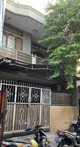 Dijual Rumah 3 Lantai Johar Baru Jakarta Selatan