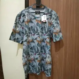 Kaos merk HUSH PUPPIES 100% ORI SIZE L