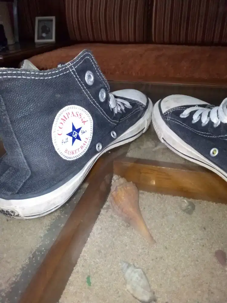 sepatu compass old shcoll