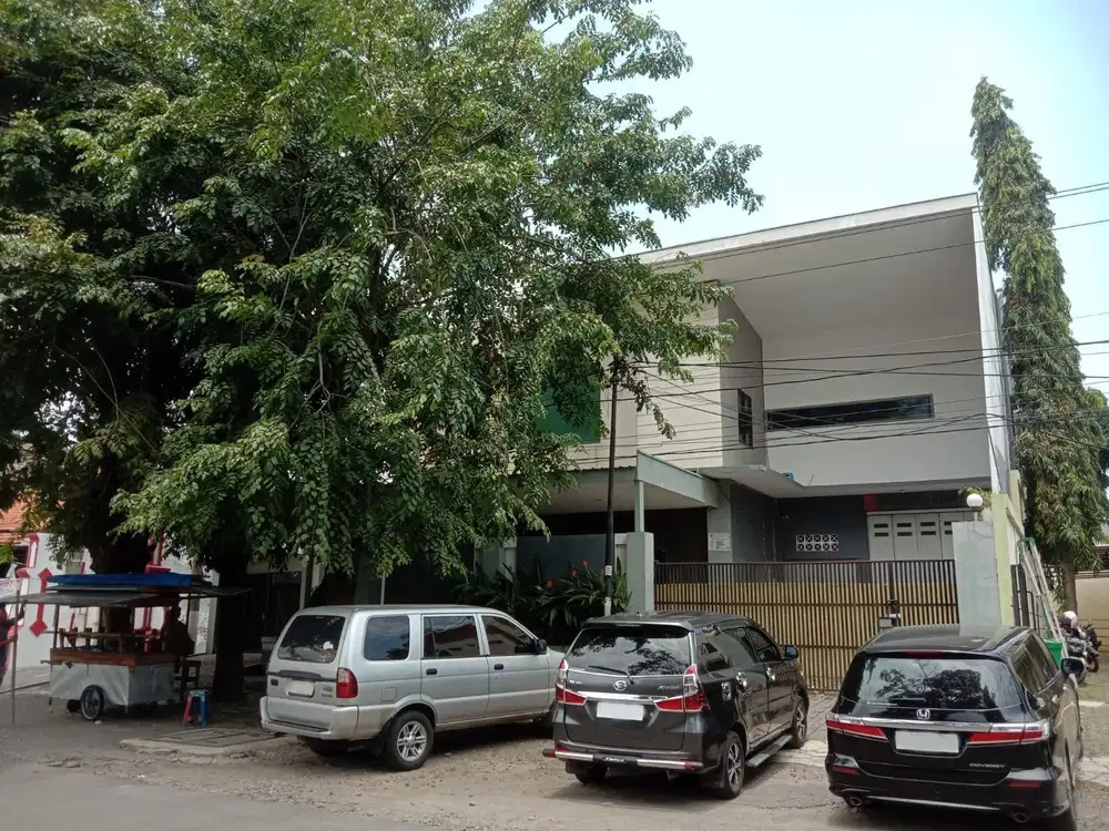Dijual Ruko Lokasi Strategis Di Jl. Puspanjolo Barat Raya Semarang