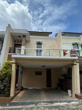 DIJUAL RUMAH 2 LANTAI SIAP HUNI DI PESONA RESIDENT DI JAKARTA SELAT