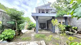 Rumah Vila Mewah Proses Finishing dalam Perkampungan Nyaman Banyudono