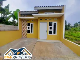 Ready siap huni masuk mobil dekat stasiun